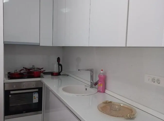 Golden Apartmens 公寓