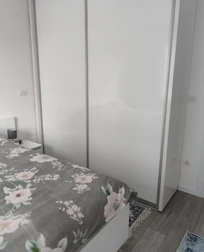 Golden Apartmens * 塞拉耶佛