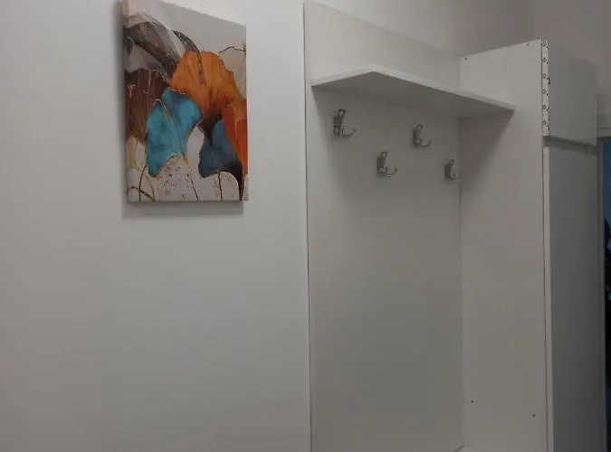 Golden Apartmens 公寓